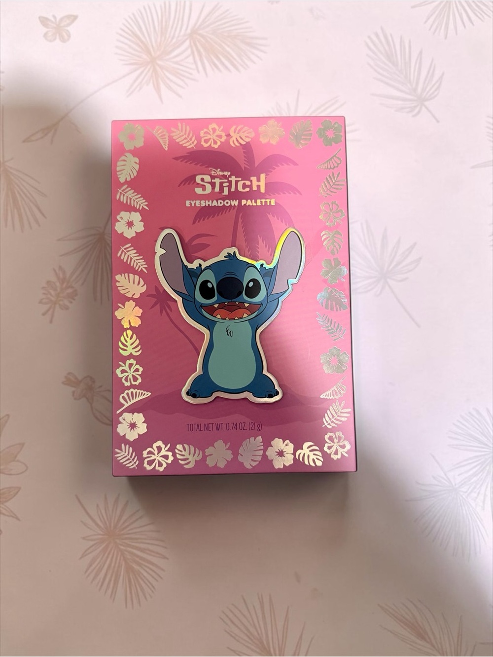 Disney Stitch Pink Collectible Gift Set - Picture 3 of 6